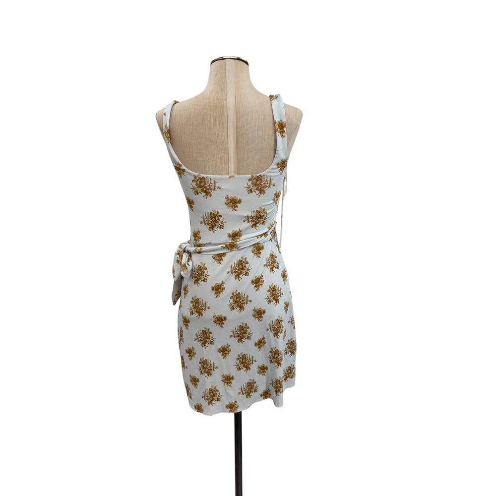 Aritzia Wilfred Saturn Mini Wrap Dress Snowmelt Blue Maplewood Floral NWT Size M - Picture 10 of 13